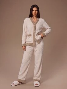 Lazeform Women's Plush Contrast Color V-Neck Open Front Long Sleeve Pants Loungewear Set - Multicolor - View 1