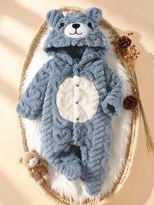 SHEIN 1件新生兒男嬰連帽連身衣，可愛甜美灰藍色熊耳3D刺繡毛絨長袖加厚連腳款，適合冬季秋季節日派對 - 淺藍色 - 查看 4
