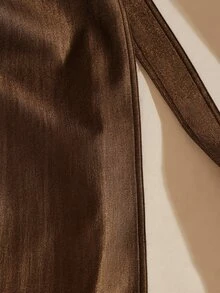 Arave 女款長版寬腰緞面紋理雙排扣收腰肩章優雅老錢風棕色素色秋季女裝聖誕款風衣 - 咖啡棕 - 查看 11