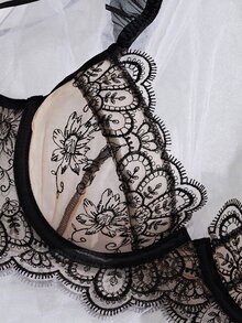 Crystal Vow Romantic Embroidered Underwire Bra 1pc - Multicolor - View 3