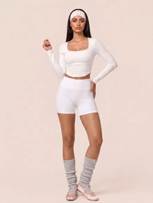 SHEIN BAE تي شيرت رياضي نسائي كاجوال أساسي مريح بظهر مكشوف وأكمام طويلة وياقة مربعة - أبيض - مشاهدة 6