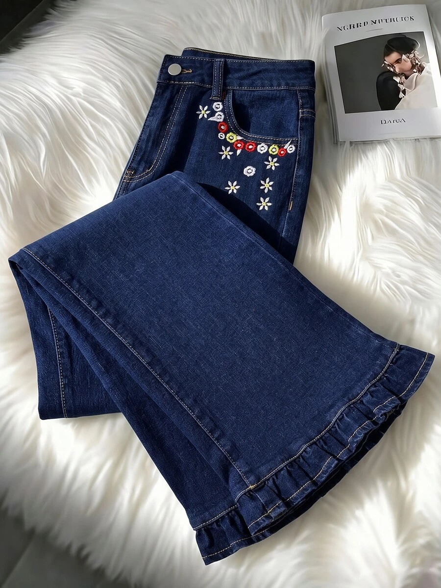 GlowEve Women's Floral Pattern Pocket Casual Denim Jeans With Ruffle Hem - Blue - View 1