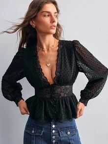 Willow Rêve Women's Lace Patchwork V-Neck Button-Down Black Blouse - Black - View 4