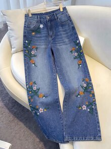 GlowEve Women's Casual Daily Denim Jeans With Pocket, Button And Floral Embroidery Pattern - Blue - View 1