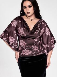 ROMWE Goth 大尺碼女款磚紅色花卉印花荷葉邊下擺飛袖上衣 - 酒紅色 - 查看 1