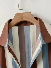 SHEIN LUNE Büyük Beden Minimalist Günlük Çizgili Renk Bloklu Düğmeli Gömlek - Çok renkli - Görünüm 4