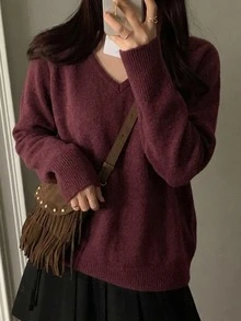 DAZY 女款純色長袖休閒寬鬆V領套頭毛衣 - 酒紅色 - 查看 4