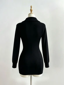 Sweetra Gaun Sweater Rajut Berkerah Gaya Retro Amerika Warna Abu-abu Gelap dengan Pengikat Pinggang - Hitam - View 6