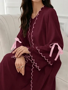 Al Najma 女款優雅蝴蝶結綁帶式長袍 - 紫色 - 查看 8