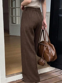 DAZY 秋冬高腰咖啡色翻蓋口袋設計寬鬆寬腿工裝休閒街頭風女款長褲 - 咖啡棕 - 查看 2