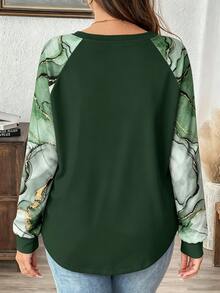 Comfylo 極簡風綠色仿金箔抽象花卉圖案大尺碼女款休閒落肩袖圓領寬鬆T恤，適合春秋穿著 - 彩色 - 查看 2