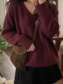 DAZY 女款純色長袖休閒寬鬆V領套頭毛衣 - 酒紅色 - 查看 3
