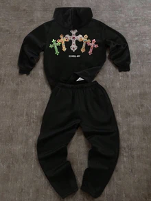 SHEIN 2件組兒童青少年男童街頭十字圖案黑色連帽衛衣與運動長褲套裝，適合秋冬、學校、家庭聚會、返校、運動、玩耍、生日派對、攝影、度假、假日 - 黑色 - 查看 3