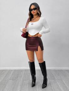 SHEIN PETITE PU高彈性皮革低腰迷你裙 - 棕色 - 查看 3