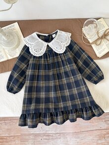 女童少女秋冬刺繡翻領蕾絲領梭織格紋拼接娃娃洋裝 寬鬆長袖復古學院風休閒棕色 - 藏蓝色 - 查看 3