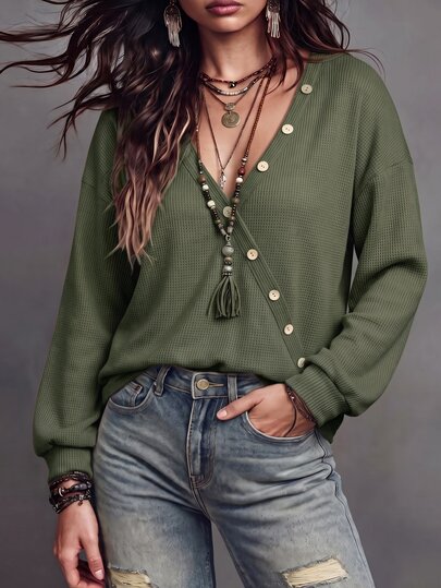 Linhara CURVE Plus Size Women's V-Neck Long Sleeve Casual Decorative Button Textured Fabric Army Green T-Shirt, Suitable For Commuting, Home Wear, Versatile Inner Layer