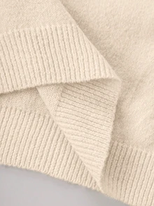 Selianne Sweater Wanita Gaya Prancis dengan Bahu Asimetris, Potongan Longgar dan Serbaguna - Aprikot - View 4