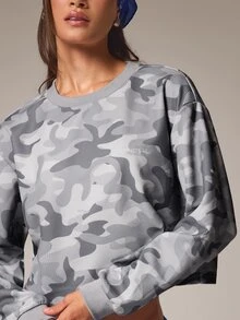Athîral Women's Camouflage Pattern Waffle Knit Cropped Sweatshirt - Grey - View 5