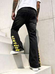 Manfinity EMRG Men's Hip Hop Street Style American Print Frayed Hem Black Washed Denim Stacked Flare Jeans - Black - View 2