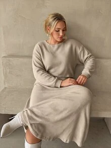Auralis 大尺碼女款純色圓領長袖T恤與裙子休閒兩件套/舒適居家服套裝/休閒兩件套 - 杏色 - 查看 5