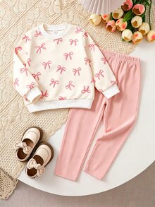 SHEIN Vintaside Kids 女童粉色花卉長袖運動衫與粉色羅紋內搭褲套裝，可愛時尚休閒春秋冬套裝 - 淺粉色 - 查看 1