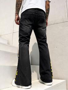 Manfinity EMRG Men's Hip Hop Street Style American Print Frayed Hem Black Washed Denim Stacked Flare Jeans - Black - View 5