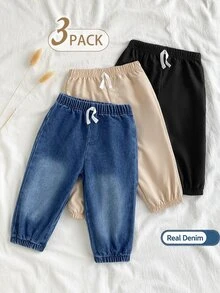 SHEIN 3件組幼兒男童牛仔慢跑褲 學院風 藍色 米色 黑色 抽繩彈性腰 束口褲腳 常規款 假日 秋季 冬季 素色 - 彩色 - 查看 1