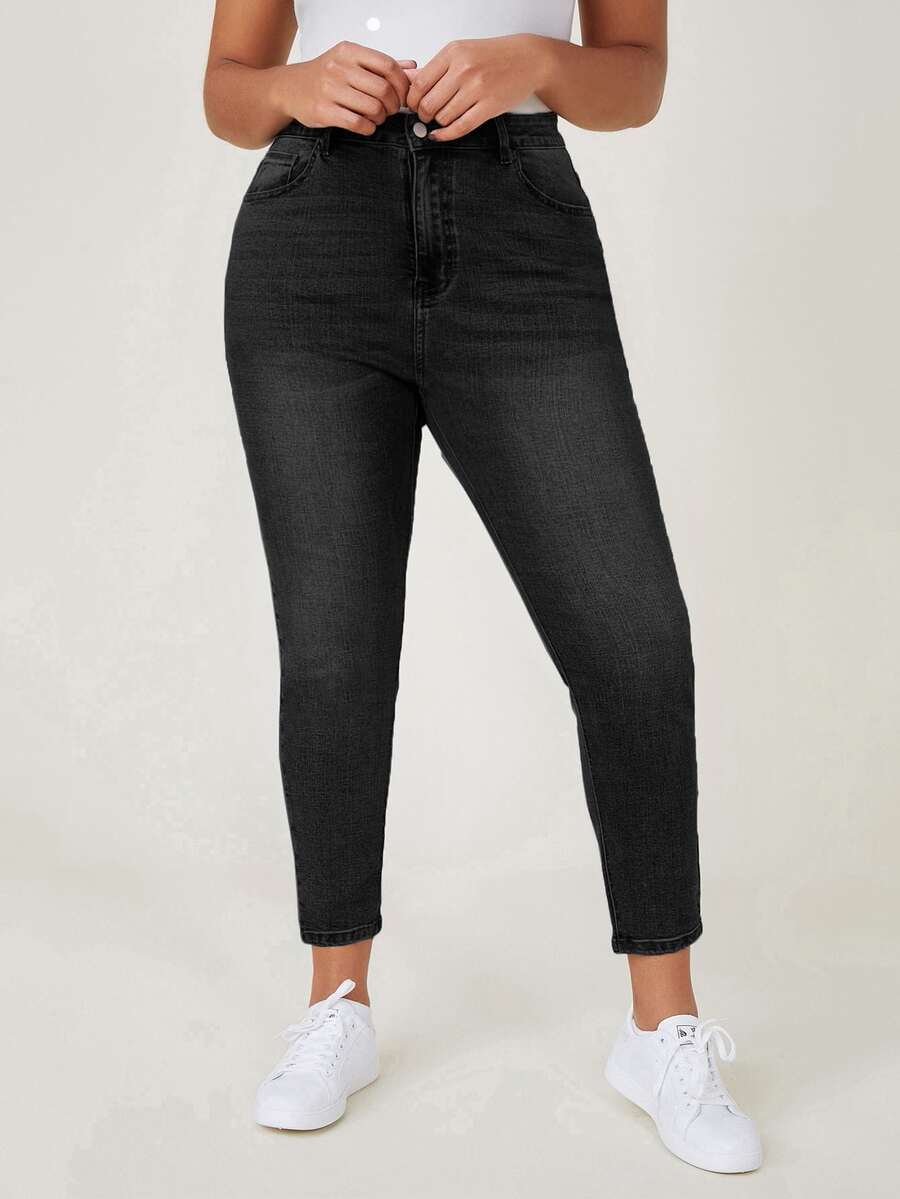 Jeanoix Celana Jeans Denim Kasual Wanita Ukuran Besar untuk Perjalanan Sehari-hari dengan Saku dan Kancing - Hitam - View 1