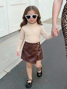 SHEIN Baby Girl Solid Color High Neck Long Sleeve T-Shirt And PU Leather Asymmetric Hem Skort Fashion Set - Brown - View 3