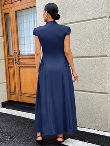 MaterniWear 孕婦時尚簡約半高領短袖拼接洋裝 - 藏蓝色 - 查看 5