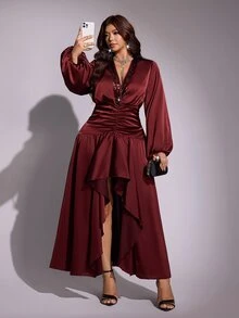 Viva Relle Gaun Pesta Wanita Ukuran Besar Berpayet dengan Leher V Dalam, Bagian Depan Pendek dan Belakang Panjang - Burgundy - View 4