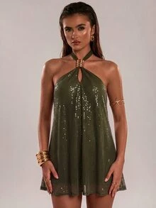 SHEIN BAE 秋冬橄欖綠掛脖亮片抓皺無袖金屬環貼身迷你短洋裝，感恩節派對夜生活穿搭 - 墨綠色 - 查看 4