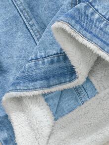 SHEIN 男童牛仔夾克，秋冬新品，藍色水洗，寬鬆版型，抓絨內裡設計，適合秋冬穿著，時尚百搭，時尚男孩必備，適合日常穿著、拍照、購物、聚會、音樂節、度假等，2026新款男童牛仔夾克 - 中等水洗藍 - 查看 6