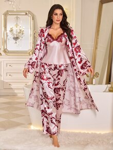 LuxeNights Set Atasan Camisole dengan Trim Renda Kontras dari Sutra Imitasi, Celana Panjang, dan Jubah Panjang Elegan dari Sutra Imitasi dengan Motif Bunga - MultiWarna - View 3