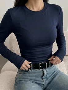 DAZY 女款純色圓領長袖休閒極簡百搭萬用T恤 辦公穿搭 海軍藍 秋季 - 藏蓝色 - 查看 6