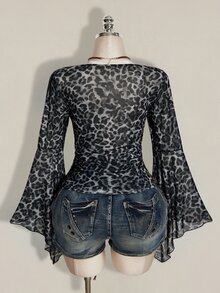 SHEIN ICON Plus Size Women Leopard Print Fitted Versatile Everyday Top - Grey - View 2