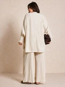 Elaquor 大尺碼女款 3 件套：休閒純色蝙蝠袖外套、細肩帶背心與寬腿長褲，適合春季與秋季日常通勤 - 杏色 - 查看 2