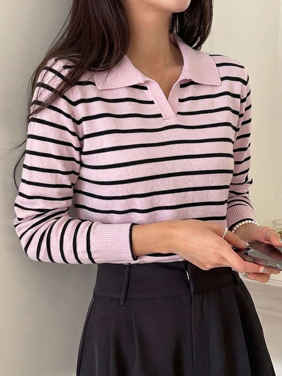 DAZY 女款粉黑條紋領口V領修身長袖休閒針織 Polo 毛衣 - 粉色 - 查看 1