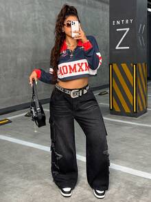 SHEIN Tall CURVE Plus Size Fashion Button Pocket Applique Embroidery Denim Jeans - Black - View 10