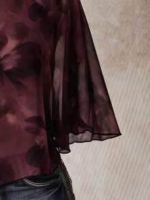 SHEIN ICON 大尺碼女款花卉印花單肩不對稱下擺時尚上衣 - 酒紅色 - 查看 3