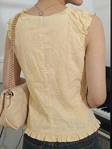 Livesso Pale Yellow Round Neck Sleeveless Solid Color Slim Fit Elastic All-Match Casual Cute Romantic Versatile Women's Tank Top Brunch Summer Everyday Date - Yellow - View 2