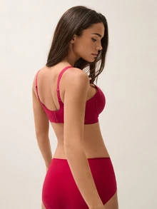 LUVLETTE Dream Curve Support+ Side Support  Underwire Push Up T-Shirt Basic  Comfortable No-Show Seamless Must-Haves  Christmas Red Bra - Red - View 6