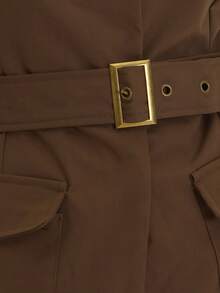 MUSEYN Jaket Berkerah dengan Detail Sabuk Gaya Militer Tenun Cokelat, Serbaguna untuk Sehari-hari di Musim Gugur - Coklat - View 5