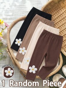 Baby Girl 1 Random Piece Cute Sweet Floral Faux Embroidery Print Long Pants Leggings Soft Fabric Suitable For Christmas Autumn Winter - Multicolor - View 4