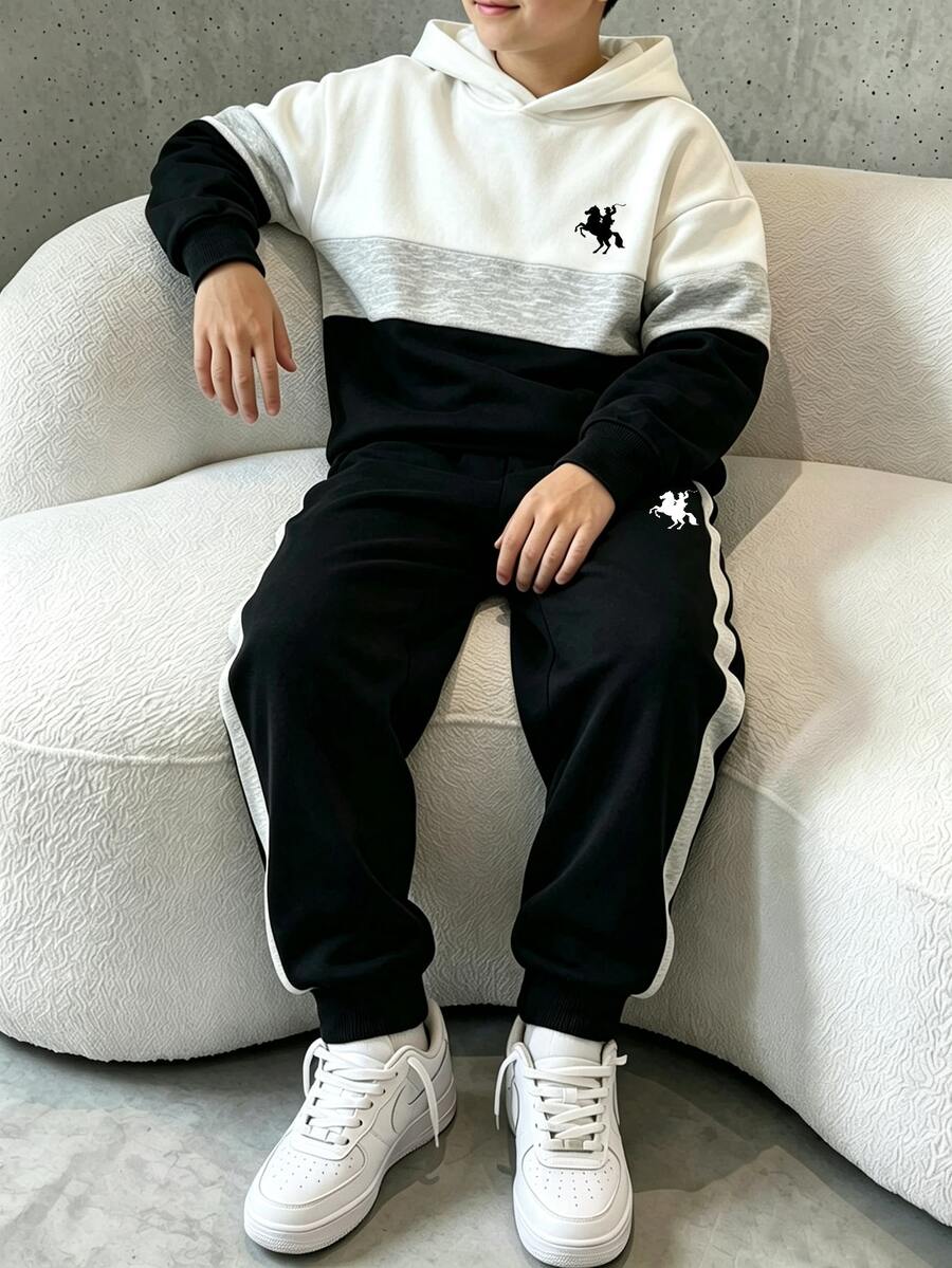 2件組青少年男孩時尚極簡舒適連帽衫與運動長褲套裝,極簡拼接小馬印花設計,適合假期聚會、派對、休閒舒適穿著,男孩春/秋/冬首選,街頭風休閒穿搭,返校聚會適用 - 彩色 - 查看 1