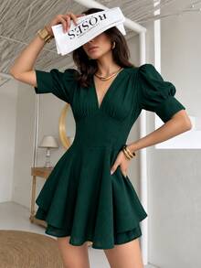 Cévolie Vintage Brown Deep V-Neck Puff Sleeve Romper Dress With Textured Fabric, Faux Two Pieces Double Layer Skirt Design, Versatile For Date, Commute, Party, Hot Girl Style - Green - View 1