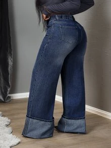 SHEIN PETITE CURVE Plus Size Women's Casual Everyday Denim Jeans With Pockets And Buttons - Blue - View 2