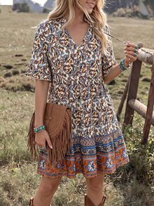 Wildy BOHO 熱帶休閒西式鄉村遊牧風女款夏季日常基礎穿搭短袖印花短洋裝 米色 野餐度假 - 藍色 - 查看 3