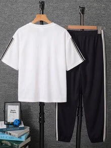 SHEIN 兒童青少年男孩春夏兩件套 白色圓領短袖T恤與黑色長褲，舒適百搭休閒日常時尚運動簡約百搭風格，適合春夏秋冬室內、戶外、日常、運動、玩耍、派對、攝影、度假、假期 - 彩色 - 查看 4