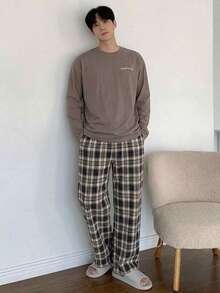 DAZY 春秋字母印花T恤與格紋長褲男士居家休閒套裝 - 棕色 - 查看 5